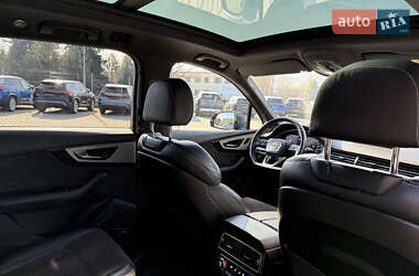 Внедорожник / Кроссовер Audi Q7 2017 в Тернополе