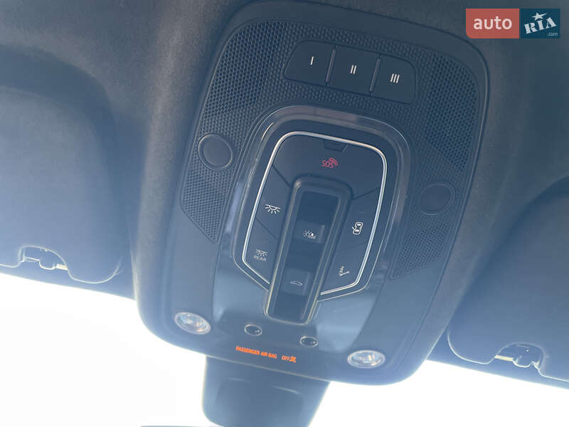 Позашляховик / Кросовер Audi Q7 2017 в Володимирі