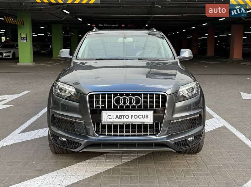 Позашляховик / Кросовер Audi Q7 2014 в Києві