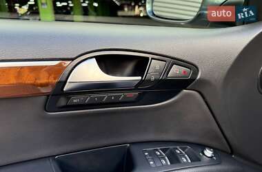 Внедорожник / Кроссовер Audi Q7 2014 в 