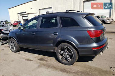 Внедорожник / Кроссовер Audi Q7 2014 в 