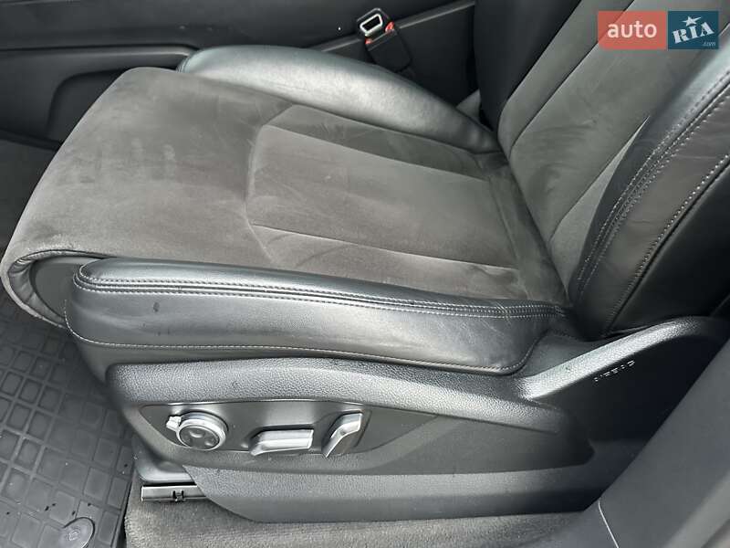 Позашляховик / Кросовер Audi Q7 2016 в Ковелі