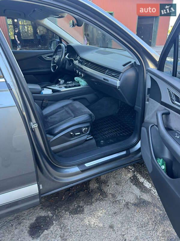 Позашляховик / Кросовер Audi Q7 2016 в Борисполі фото 22 Позашляховик / Кросовер Audi Q7 2016 в Борисполі