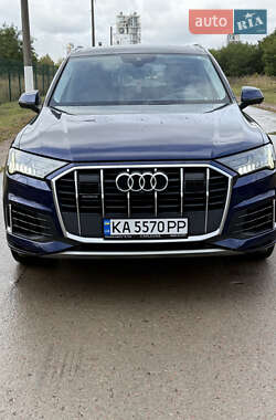Внедорожник / Кроссовер Audi Q7 2020 в Киеве