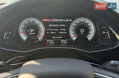 Внедорожник / Кроссовер Audi Q7 2021 в 