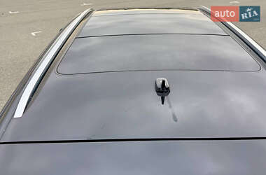 Внедорожник / Кроссовер Audi Q7 2015 в 