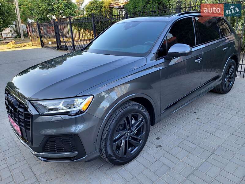 Внедорожник / Кроссовер Audi Q7 2021 в Запорожье