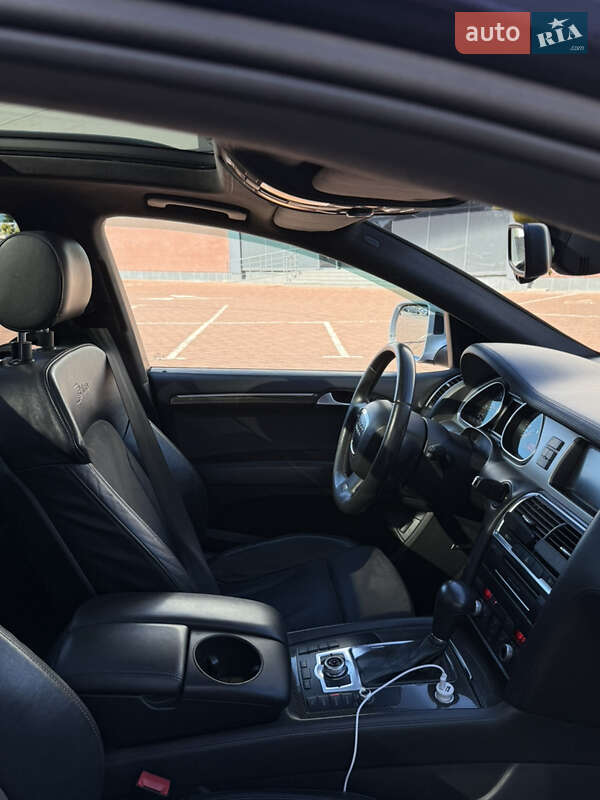 Позашляховик / Кросовер Audi Q7 2010 в Одесі фото 20 Позашляховик / Кросовер Audi Q7 2010 в Одесі