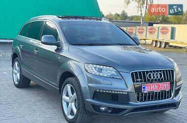 Внедорожник / Кроссовер Audi Q7 2014 в 