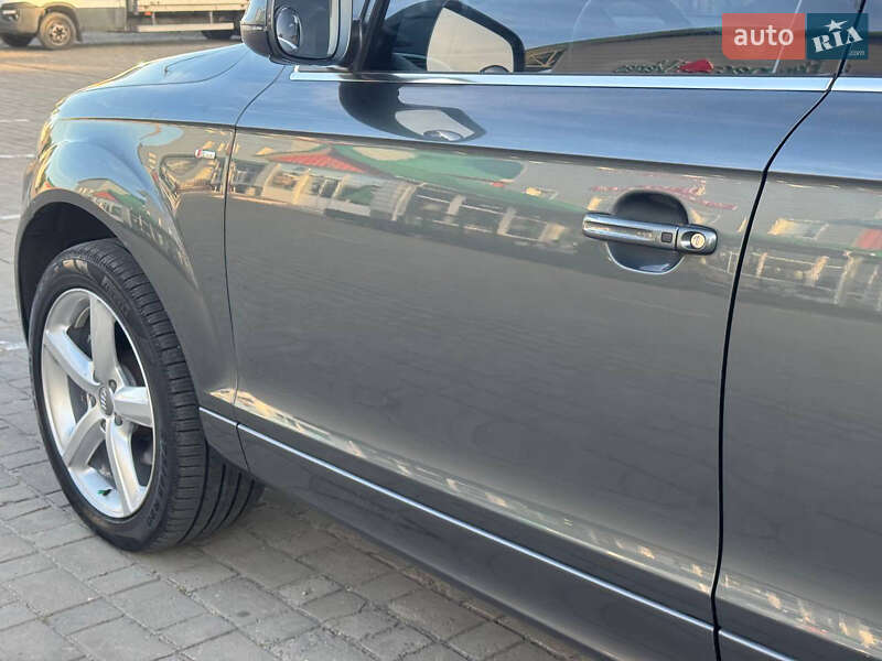 Позашляховик / Кросовер Audi Q7 2014 в Ковелі