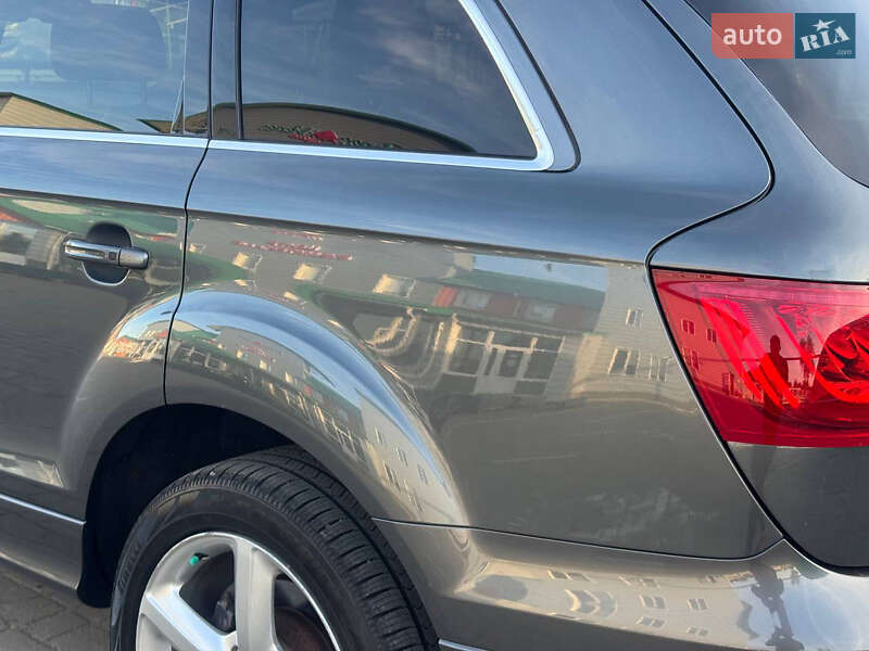 Позашляховик / Кросовер Audi Q7 2014 в Ковелі