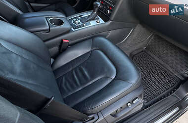 Внедорожник / Кроссовер Audi Q7 2014 в 