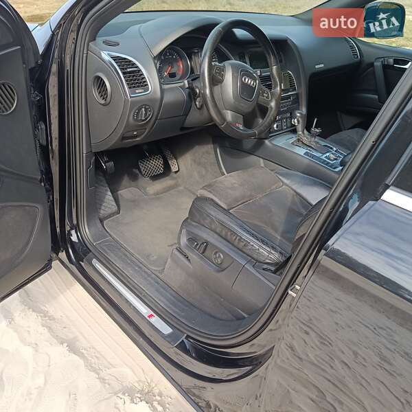 Внедорожник / Кроссовер Audi Q7 2008 в Харькове