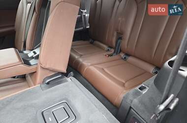 Внедорожник / Кроссовер Audi Q7 2018 в 