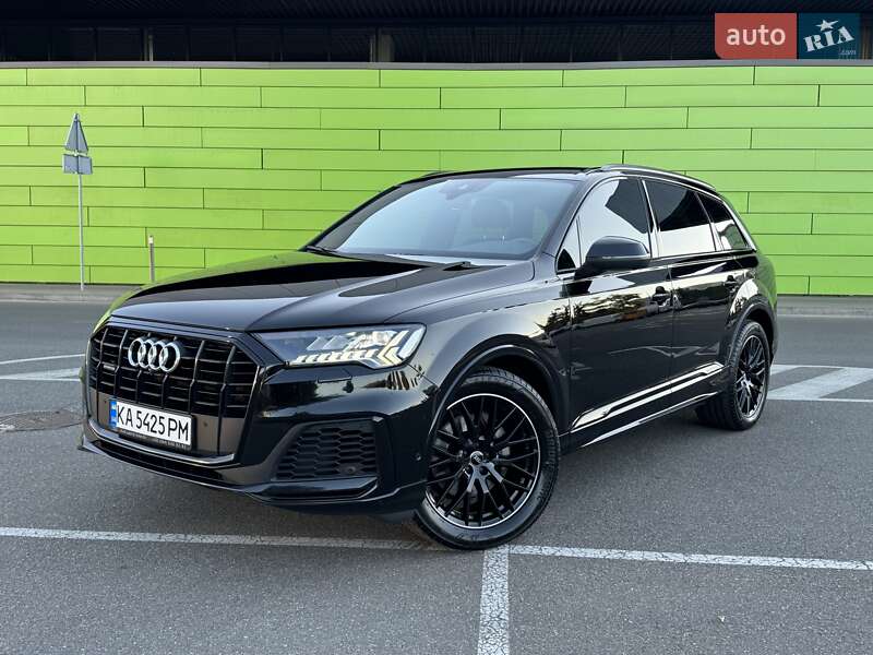 Внедорожник / Кроссовер Audi Q7 2020 в Киеве