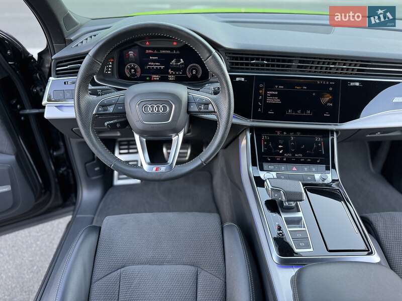 Внедорожник / Кроссовер Audi Q7 2020 в Киеве