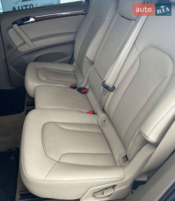 Позашляховик / Кросовер Audi Q7 2012 в Львові
