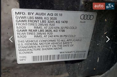 Позашляховик / Кросовер Audi Q7 2018 в 