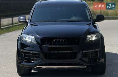 Позашляховик / Кросовер Audi Q7 2015 в 