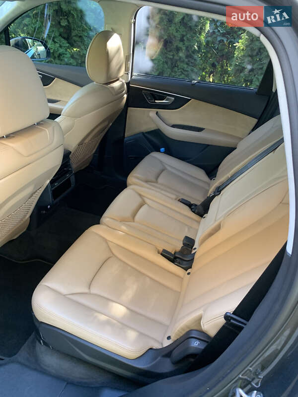 Внедорожник / Кроссовер Audi Q7 2020 в Луцке