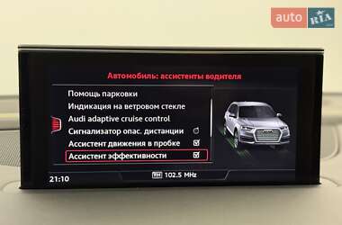 Позашляховик / Кросовер Audi Q7 2018 в 