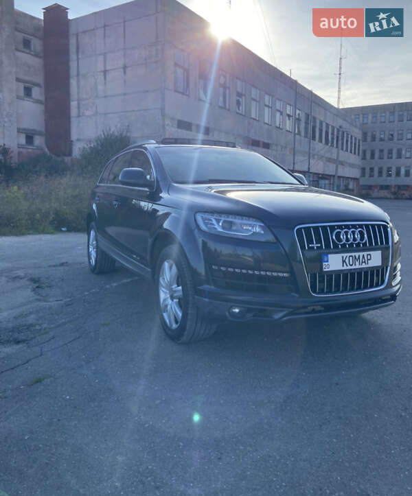 Внедорожник / Кроссовер Audi Q7 2011 в Збараже