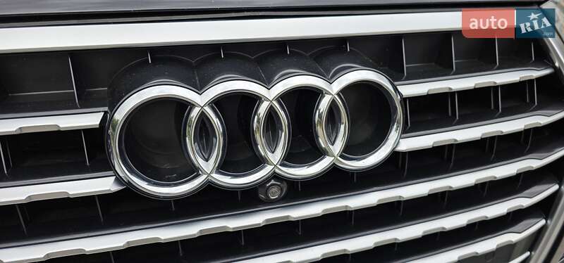 Позашляховик / Кросовер Audi Q7 2016 в Тернополі