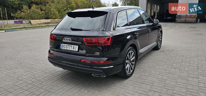 Позашляховик / Кросовер Audi Q7 2016 в Тернополі