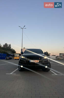 Внедорожник / Кроссовер Audi Q7 2012 в 