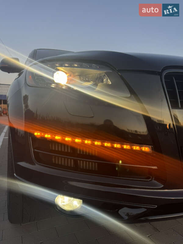 Внедорожник / Кроссовер Audi Q7 2012 в Белой Церкви