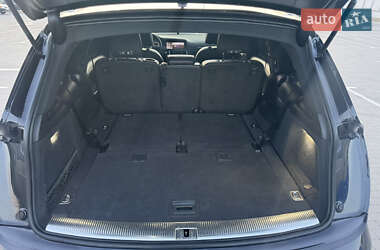 Внедорожник / Кроссовер Audi Q7 2012 в 