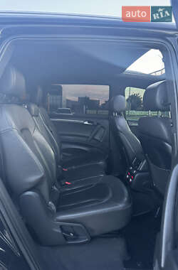 Внедорожник / Кроссовер Audi Q7 2012 в 