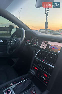 Внедорожник / Кроссовер Audi Q7 2012 в 