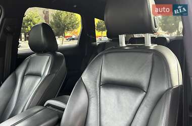 Внедорожник / Кроссовер Audi Q7 2017 в 