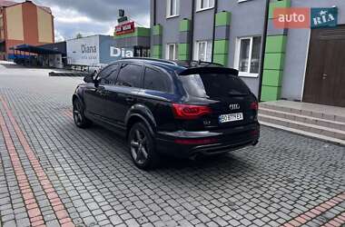 Позашляховик / Кросовер Audi Q7 2012 в 