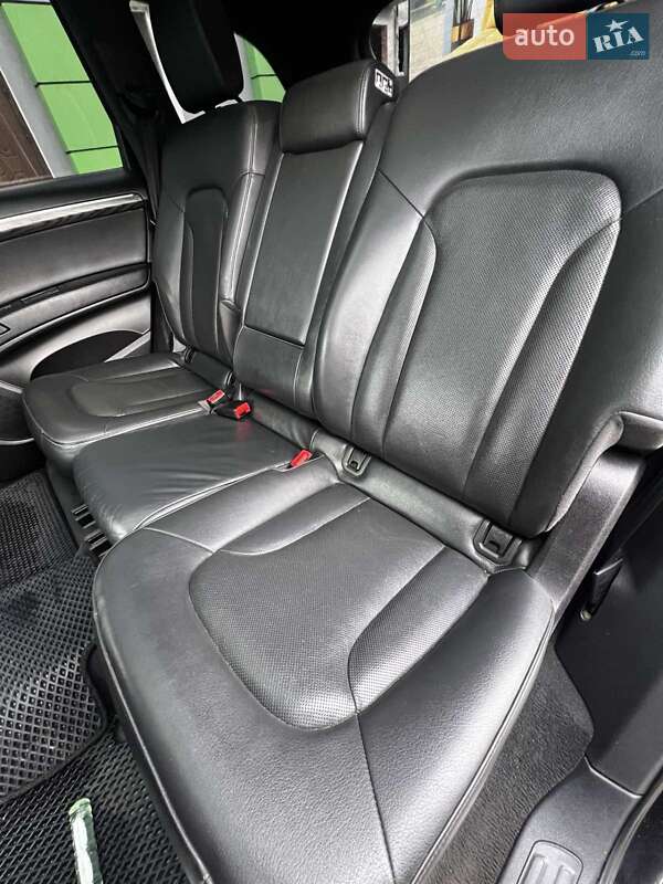 Внедорожник / Кроссовер Audi Q7 2012 в Тернополе фото 22 Внедорожник / Кроссовер Audi Q7 2012 в Тернополе