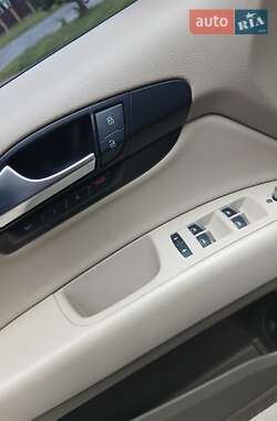 Позашляховик / Кросовер Audi Q7 2012 в 