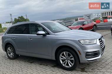 Позашляховик / Кросовер Audi Q7 2016 в 