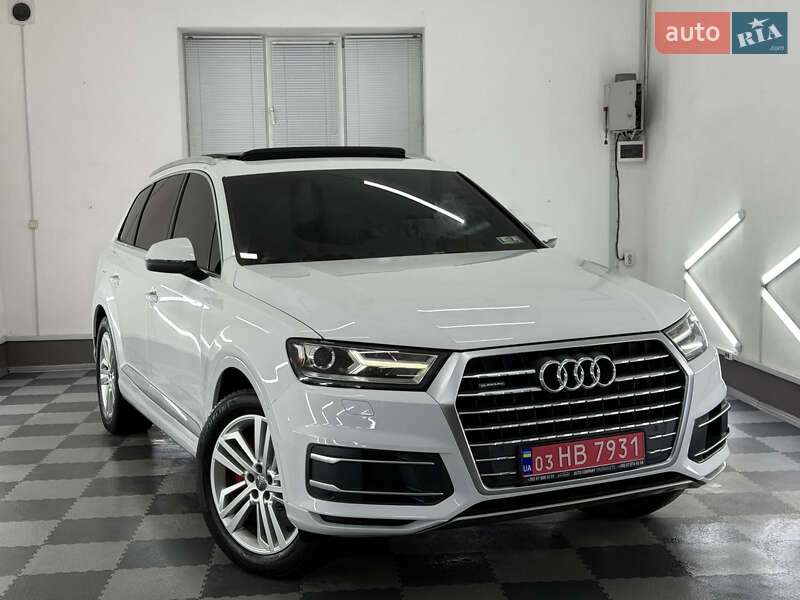 Позашляховик / Кросовер Audi Q7 2018 в Трускавці