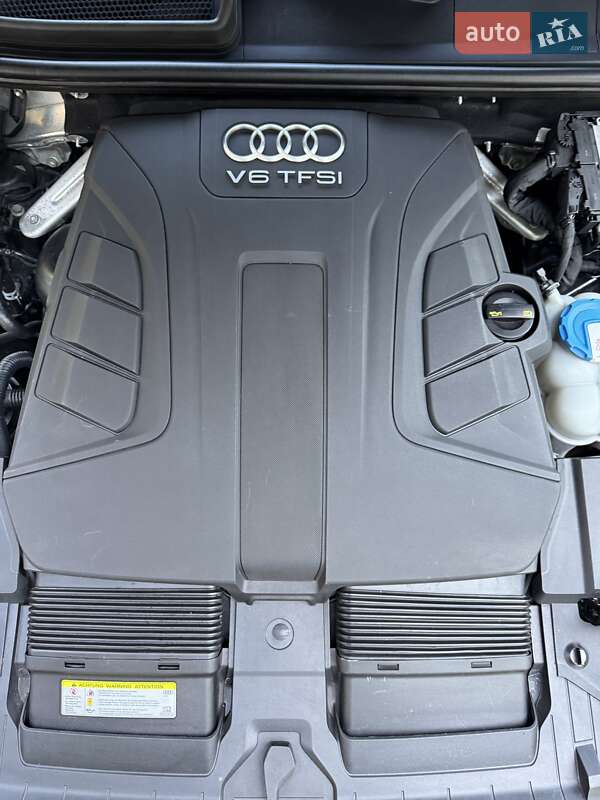 Внедорожник / Кроссовер Audi Q7 2016 в Днепре