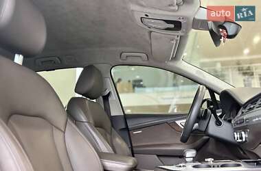 Внедорожник / Кроссовер Audi Q7 2019 в 