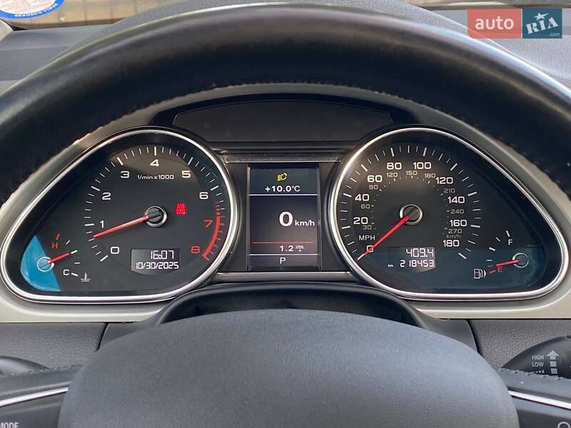 Позашляховик / Кросовер Audi Q7 2015 в Києві