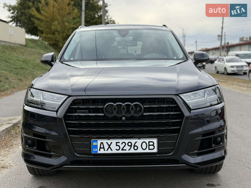 Позашляховик / Кросовер Audi Q7 2016 в Харкові