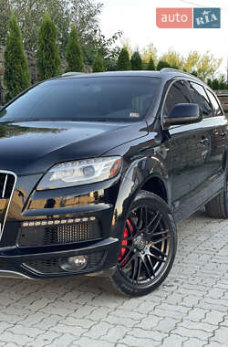 Внедорожник / Кроссовер Audi Q7 2014 в 