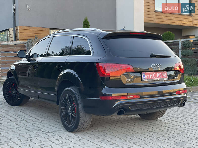 Позашляховик / Кросовер Audi Q7 2014 в Стрию