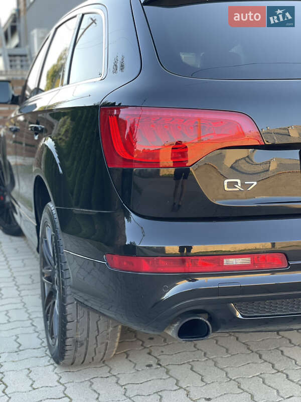 Позашляховик / Кросовер Audi Q7 2014 в Стрию