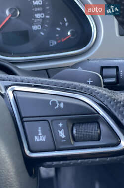 Внедорожник / Кроссовер Audi Q7 2014 в 