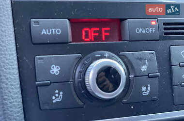 Внедорожник / Кроссовер Audi Q7 2014 в 