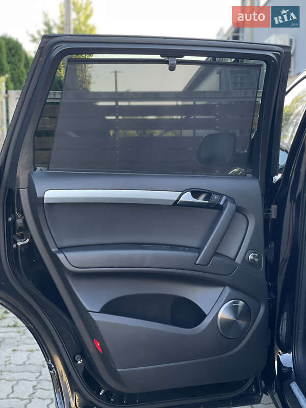 Позашляховик / Кросовер Audi Q7 2014 в Стрию