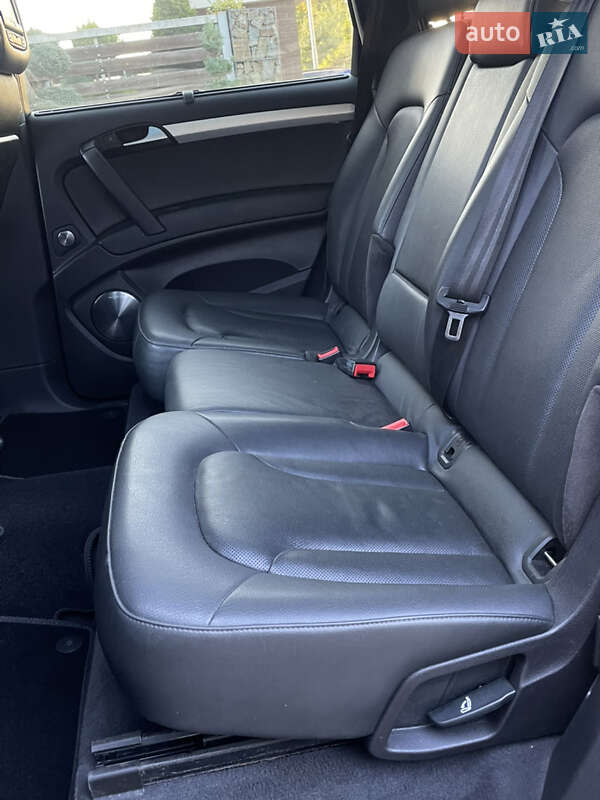 Позашляховик / Кросовер Audi Q7 2014 в Стрию